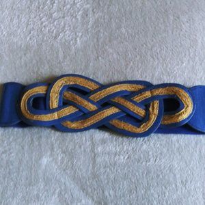 Brand unknown, Gently used Blue and tan belt.